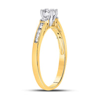 Load image into Gallery viewer, 10kt Yellow Gold Womens Round Diamond 3-stone Promise Ring 1/6 Cttw
