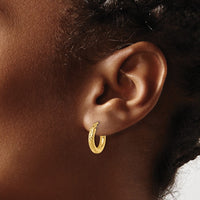 Load image into Gallery viewer, 10k Diamond-cut 3mm Round Hoop Earrings
