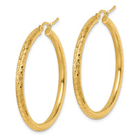 Load image into Gallery viewer, 10k Diamond-cut 3mm Round Hoop Earrings
