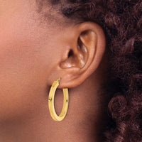 Load image into Gallery viewer, 10k 3mm Polished Square Hoop Earrings
