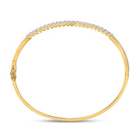 Load image into Gallery viewer, 14kt Yellow Gold Womens Round Diamond Bypass Bangle Bracelet 1 Cttw
