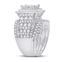 Load image into Gallery viewer, 14kt White Gold Princess Diamond Bridal Wedding Ring Band Set 5 Cttw
