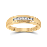Load image into Gallery viewer, 14kt Yellow Gold Mens Round Diamond Wedding Band Ring 1/12 Cttw
