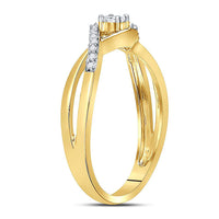 Load image into Gallery viewer, 10kt Yellow Gold Womens Princess Diamond Solitaire Promise Ring 1/6 Cttw
