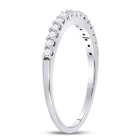 Load image into Gallery viewer, 14kt White Gold Womens Round Pave-set Diamond Single Row Wedding Band 1/4 Cttw
