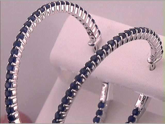 2  7/8CTW-DIA SAPPHIRE HOOPS