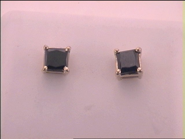 1 1/2CT-DIA PRINCESS STUDS