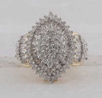 Load image into Gallery viewer, 10kt Yellow Gold Womens Round Diamond Oval Cluster Ring 2.00 Cttw
