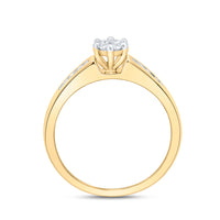 Load image into Gallery viewer, 10kt Yellow Gold Womens Round Diamond Flower Cluster Ring 1/4 Cttw
