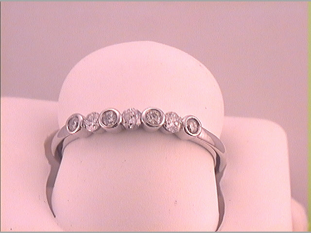 1/4CTW-DIA RING