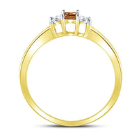 Load image into Gallery viewer, 14kt Yellow Gold Womens Brown Diamond 3-stone Engagement Bridal Ring 1/4 Cttw
