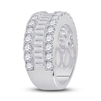 Load image into Gallery viewer, 14kt White Gold Womens Baguette Diamond Anniversary Cocktail Ring 3.00 Cttw
