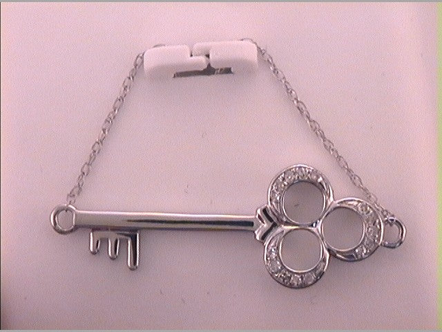 1/20CTW-DIA KEY NECKLACE