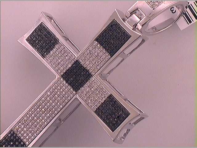 1 1/2CT-DIA MAN CROSS CHARM