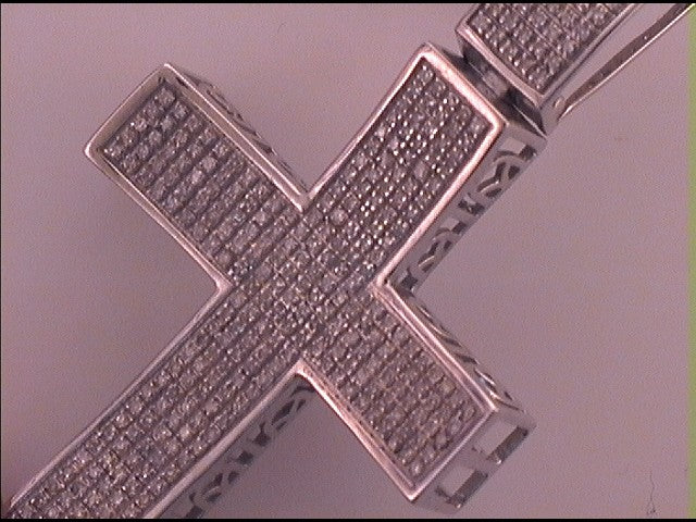 1 CTW M-PAVE DIA CROSS MENS CHARM