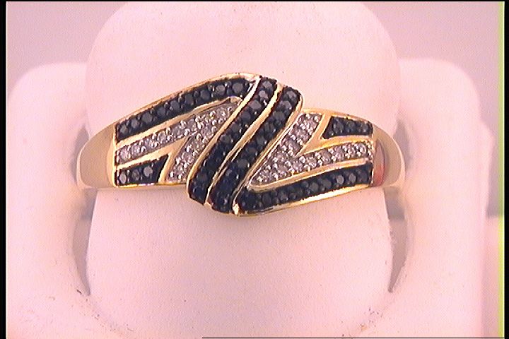 1/5CT-DIA BLACK DIAMOND RING