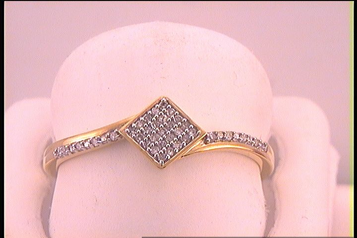 1/12CT-DIA MICRO-PAVE RING