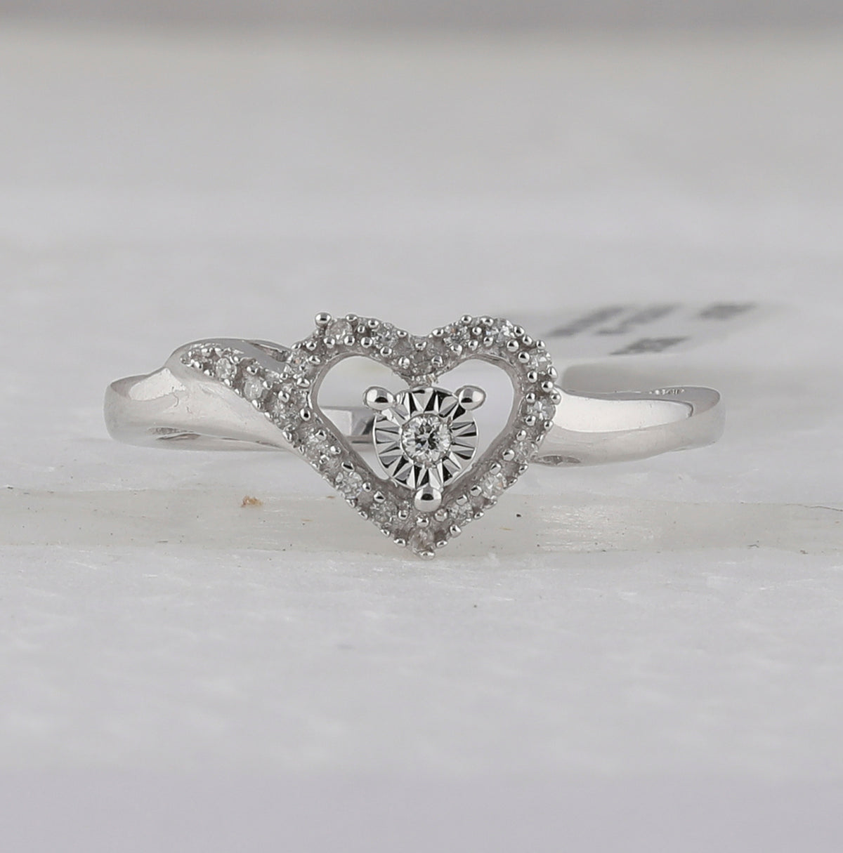 Sterling Silver Womens Round Diamond Heart Ring 1/10 Cttw