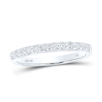 Load image into Gallery viewer, 14kt White Gold Womens Round Pave-set Diamond Single Row Wedding Band 1/4 Cttw
