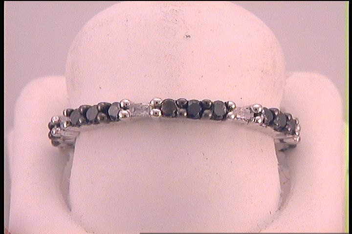 7/8CTW-DIA BLACK DIAMOND BAND