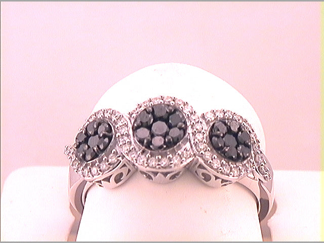 1 CTW-DIA BLACK FLOWER RING