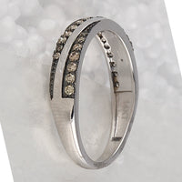 Load image into Gallery viewer, 14kt White Gold Womens Round Brown Diamond Alternating Band Ring 1/3 Cttw
