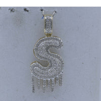 Load image into Gallery viewer, 10kt Yellow Gold Mens Round Diamond &quot;&quot;S&quot;&quot; Letter Charm Pendant 5/8 Cttw
