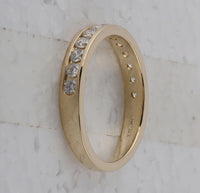 Load image into Gallery viewer, 14kt Yellow Gold Womens Round Diamond Wedding Single Row Band 1/2 Cttw

