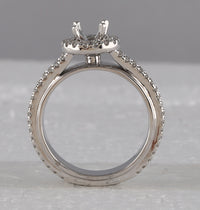 Load image into Gallery viewer, 14kt White Gold Womens Round Diamond 3/4 Ct Rd Center Halo Bridal Wedding Semi-Mount Ring 3/4 Cttw
