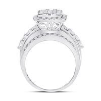 Load image into Gallery viewer, 14kt White Gold Womens Round Diamond Emerald-Shaped Cluster Ring 1-3/4 Cttw
