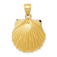 Load image into Gallery viewer, 14k d/c Seashell Pendant
