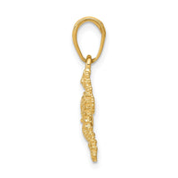 Load image into Gallery viewer, 14K Solid Seahorse and Starfish Pendant
