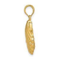 Load image into Gallery viewer, 14k Seahorse in a Shell Pendant
