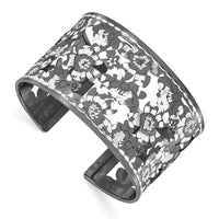 Load image into Gallery viewer, Sterling Silver and Ruthenium-plated Diamond-cut Cuff Bangle
