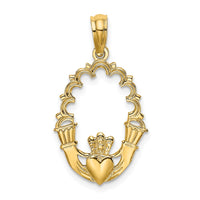 Load image into Gallery viewer, 14K Engraved Claddagh In Oval w/ Lace Trim Charm
