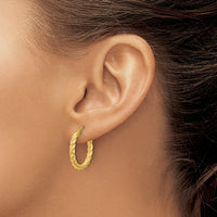 Load image into Gallery viewer, 14K Polished and Twisted Round Hoop Earrings
