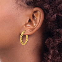 Load image into Gallery viewer, 14K Polished and Twisted Round Hoop Earrings
