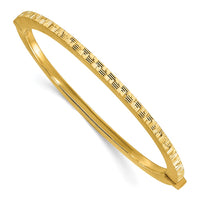 Load image into Gallery viewer, 14K Polished and Diamond-cut Bangle
