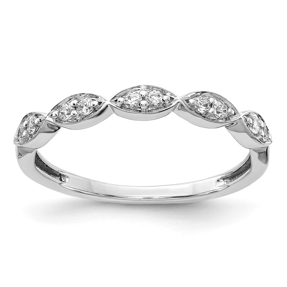 14k White Gold Fancy Diamond Band