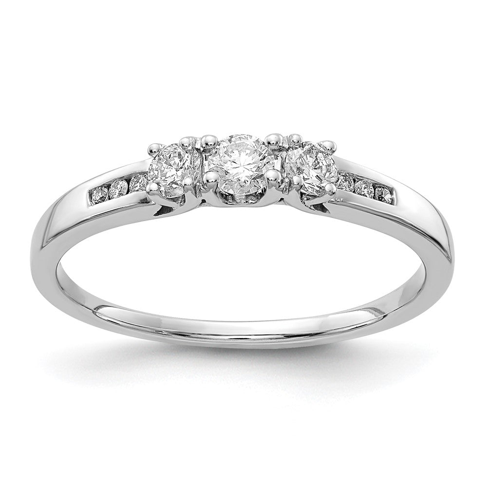 14k White Gold Diamond Ring