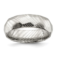 Load image into Gallery viewer, Chisel Damascus Steel Polished Faceted 7mm Band
